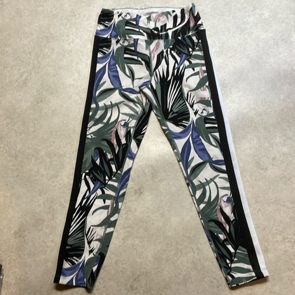 Calvin Klein performance women’s leggings. Size S.
